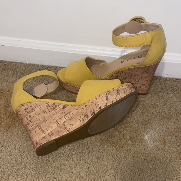 Unisa Women’s wedges US10 - Picture 4 of 4